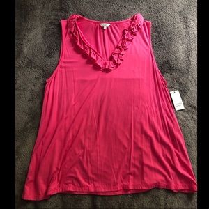 Crown & Ivy 🌺 Pink sleeveless top